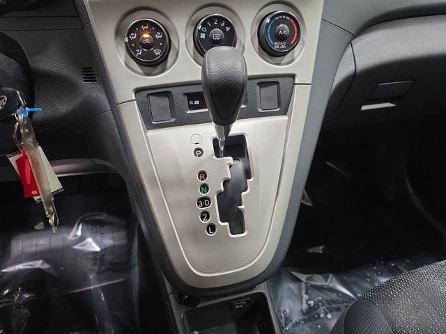 Used 2009 Toyota Matrix FWD image 21