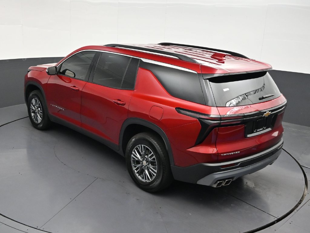Used 2024 Chevrolet Traverse LT w/ Enhanced Driving Package FWD image 20