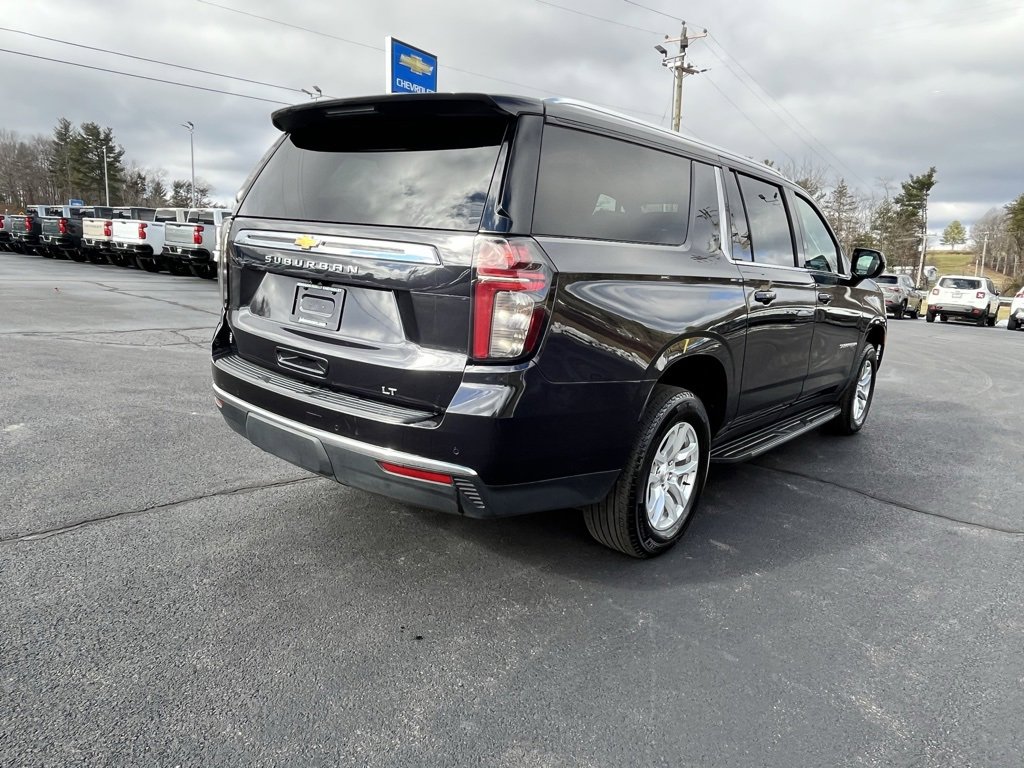 Used 2024 Chevrolet Suburban LT image 25