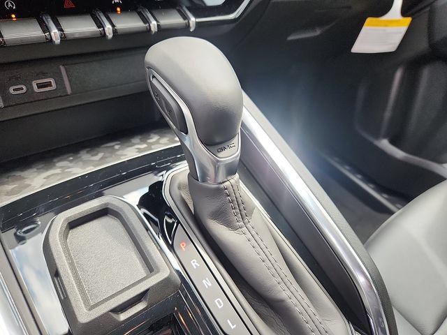 New 2026 GMC Canyon Elevation w/ Convenience Package RWD image 10