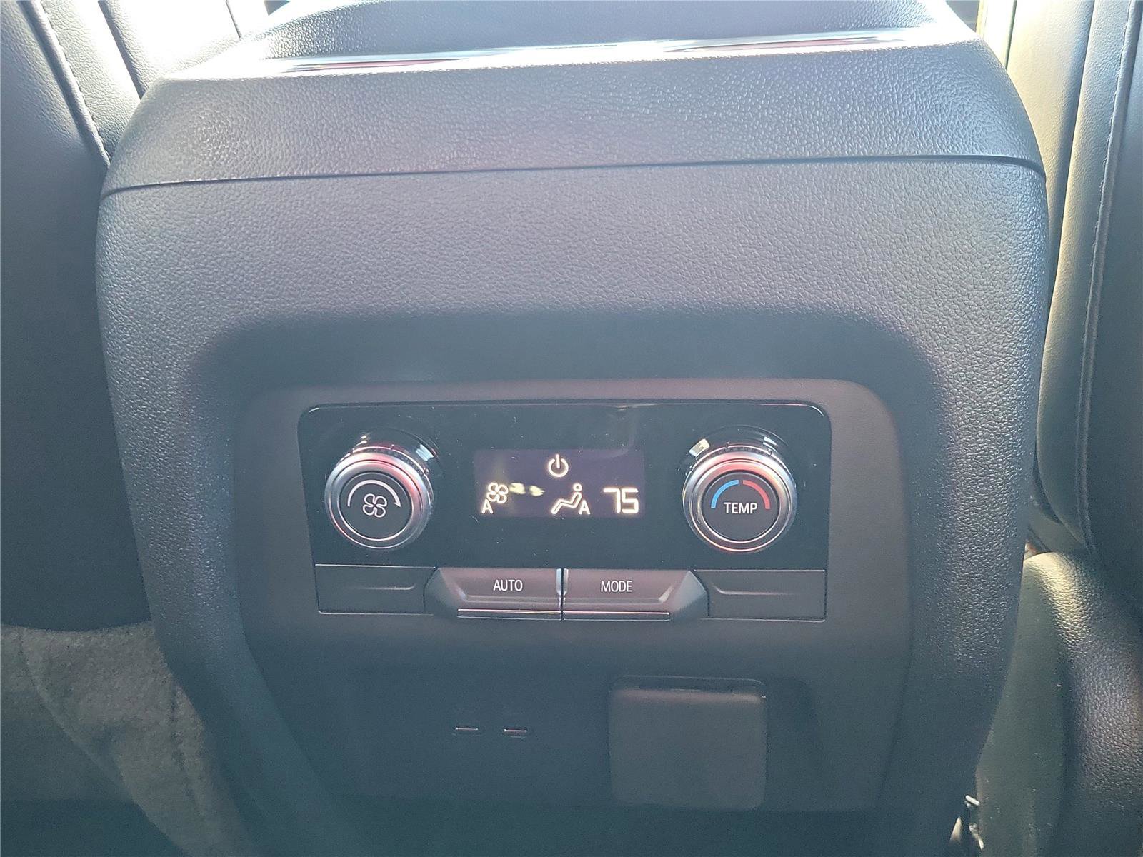 New 2026 GMC Acadia AT4 image 11