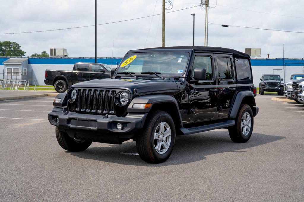 Used 2022 Jeep Wrangler Unlimited Sport AWD/4WD image 3