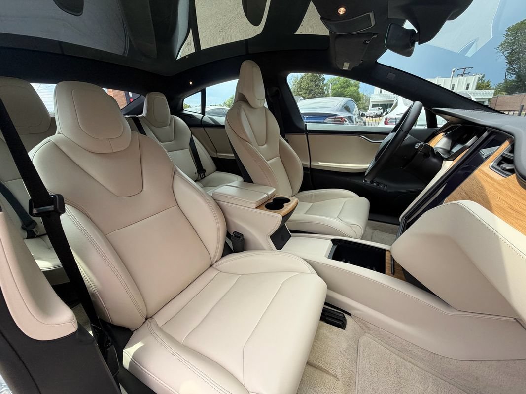 Used 2019 Tesla Model S Performance AWD/4WD image 4