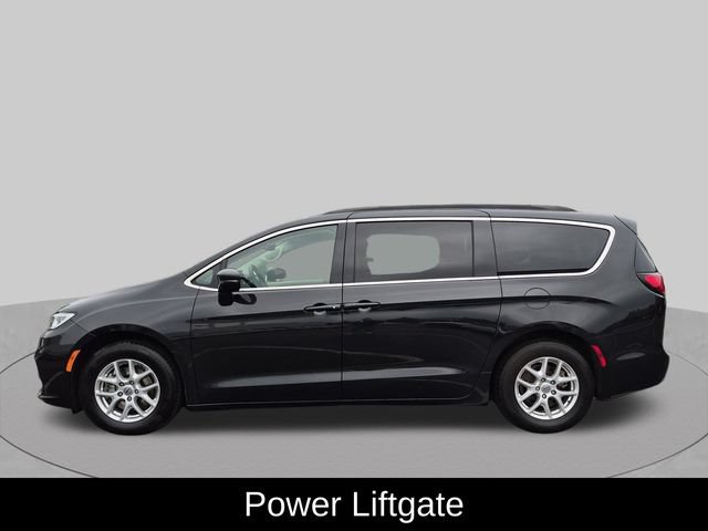 Used 2022 Chrysler Pacifica Touring-L FWD image 9