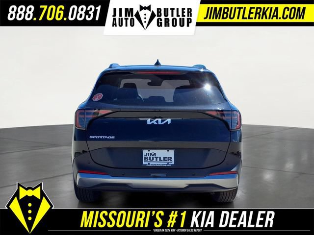 New 2026 Kia Sportage EX w/ EX Panorama Roof Package FWD image 18