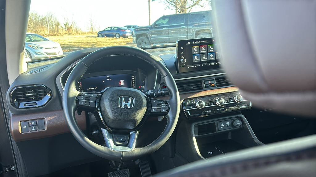 Certified 2024 Honda Pilot Elite image 13