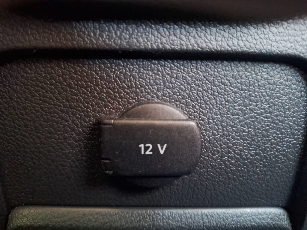 Used 2015 Volkswagen Tiguan S FWD image 19