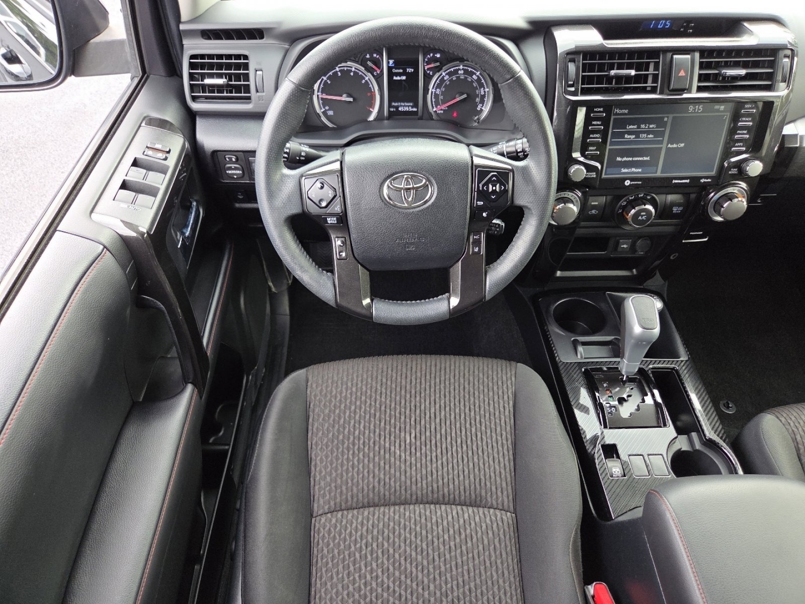 Used 2021 Toyota 4Runner TRD Off-Road AWD/4WD image 26