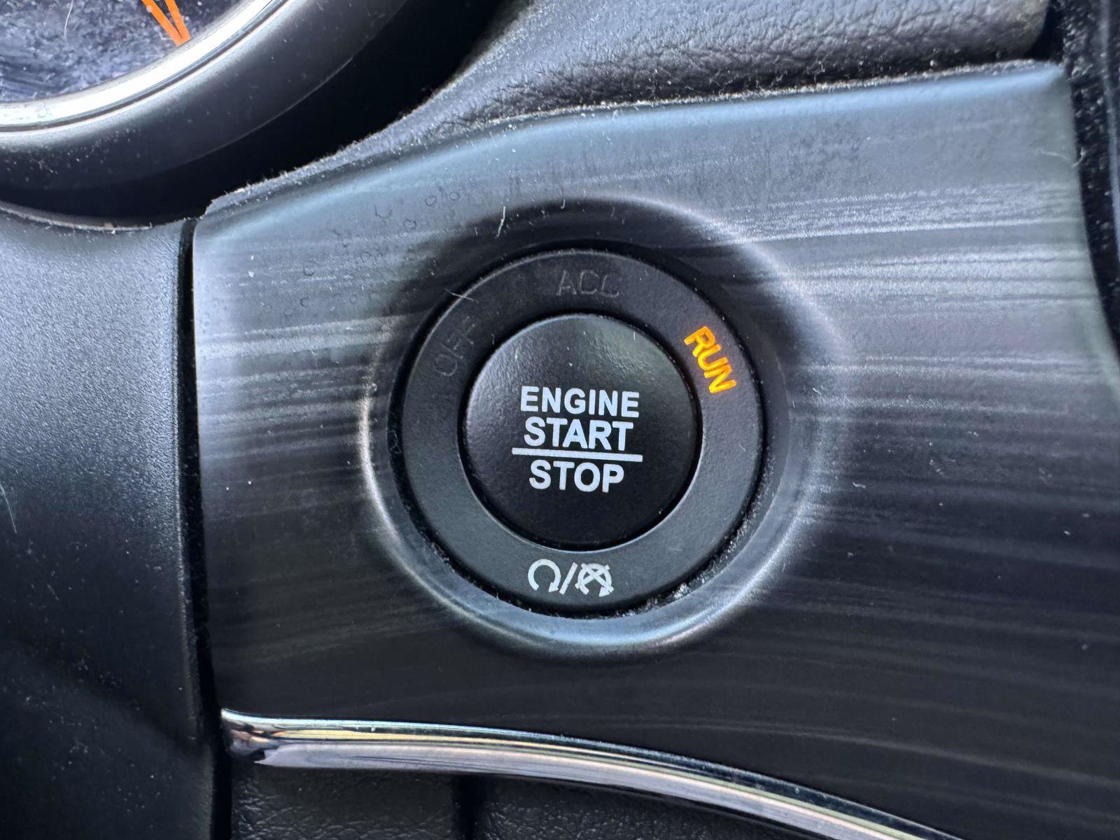 Used 2020 Jeep Grand Cherokee Limited AWD/4WD image 28