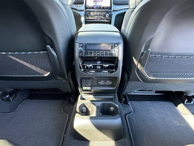 New 2025 Jeep Grand Cherokee L Overland AWD/4WD image 33