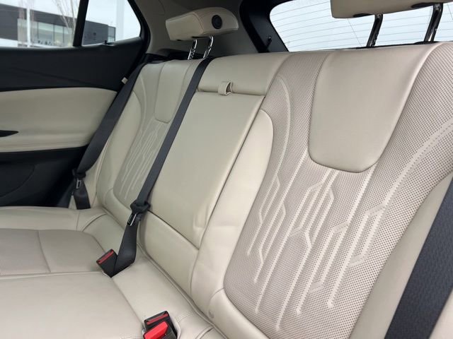 Used 2024 Buick Encore GX Avenir w/ Avenir Technology Package image 33