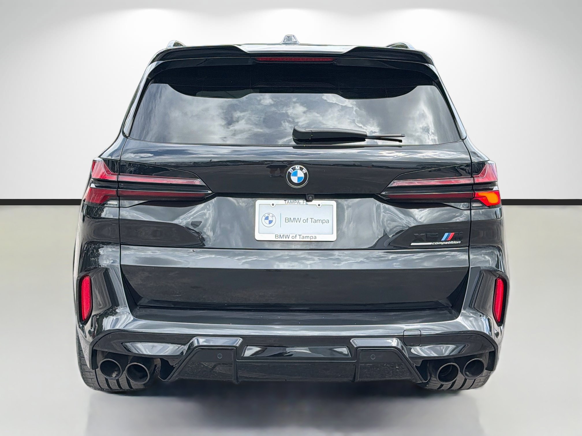 Used 2025 BMW X5 M Competition w/ Executive Package AWD/4WD image 4