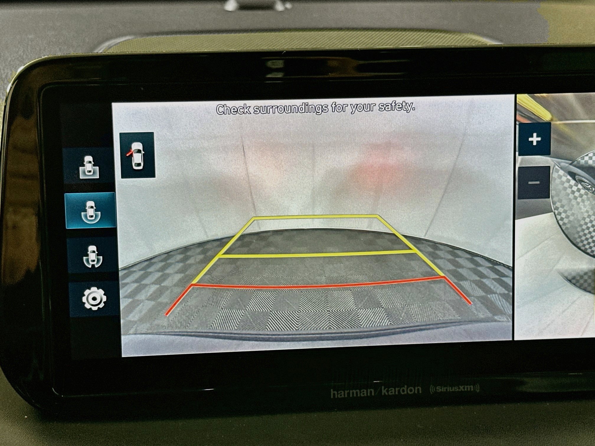 Used 2021 Hyundai Santa Fe Limited AWD/4WD image 23