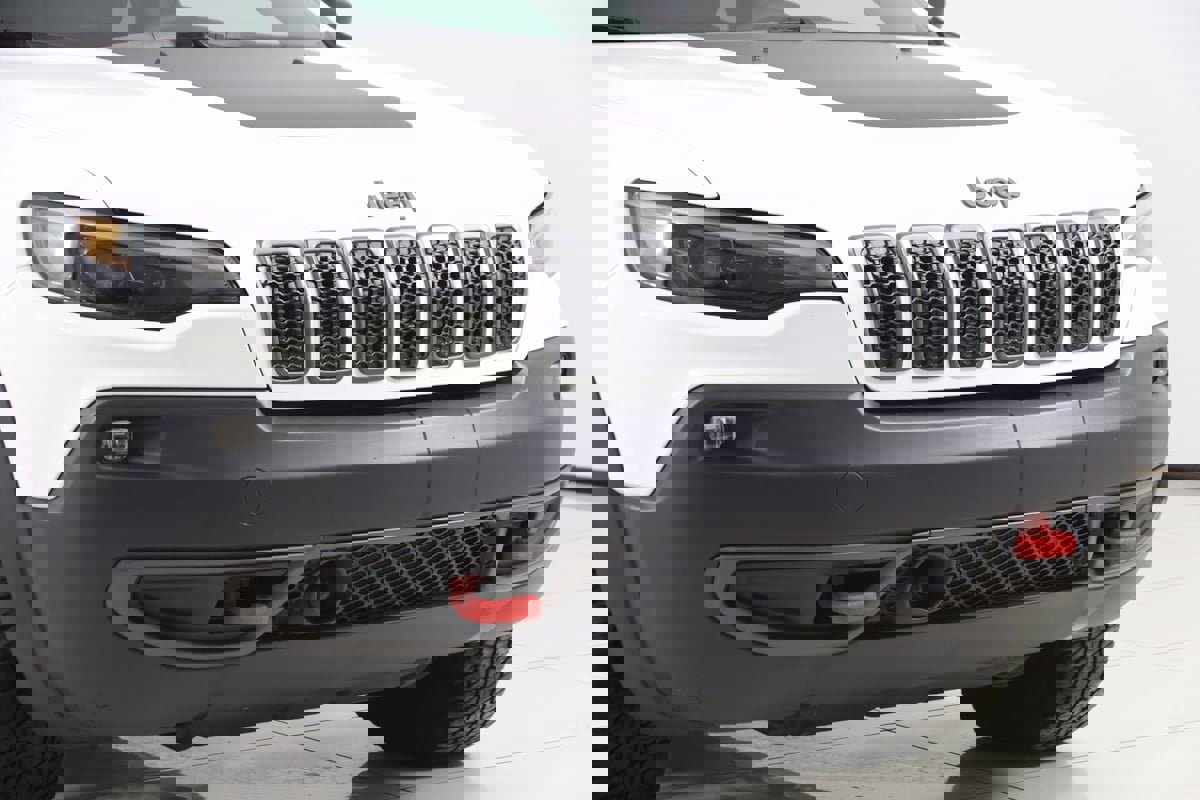 Used 2022 Jeep Cherokee Trailhawk w/ Comfort/Convenience Group image 35