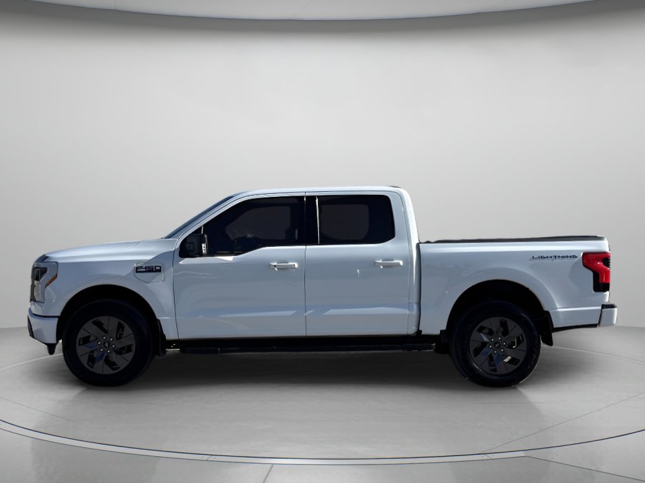 Used 2024 Ford F150 Lightning Flash image 5