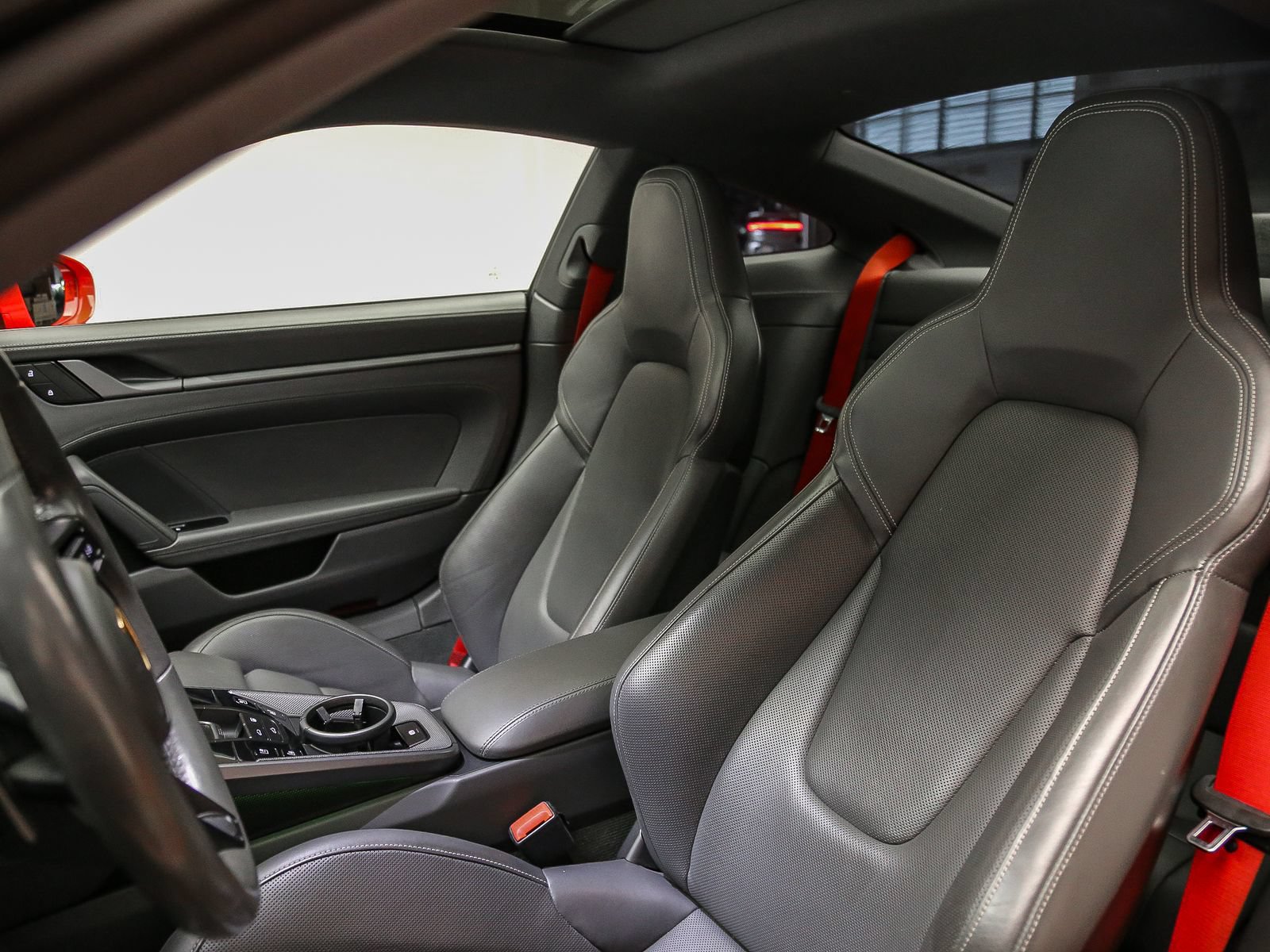 Certified 2022 Porsche 911 Carrera S RWD image 5