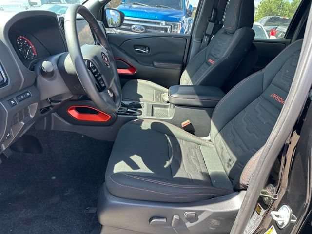 Used 2025 Nissan Frontier PRO-4X AWD/4WD image 15