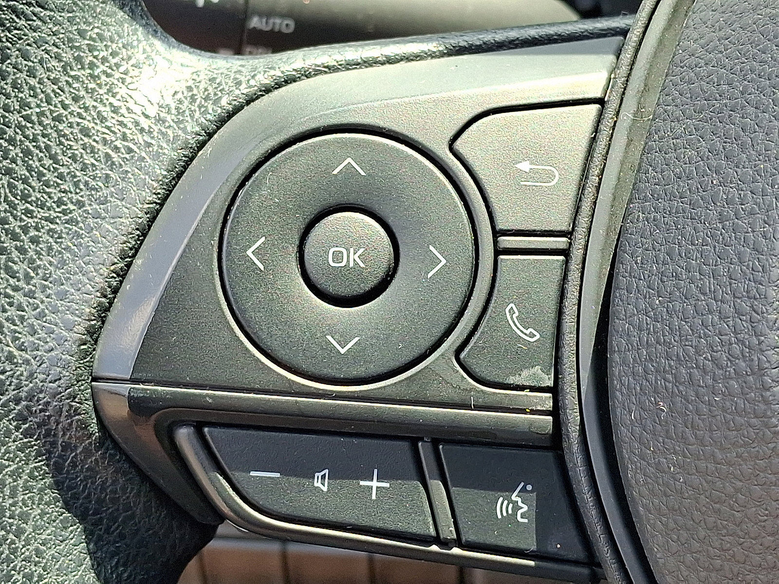 Certified 2023 Toyota Corolla LE image 21