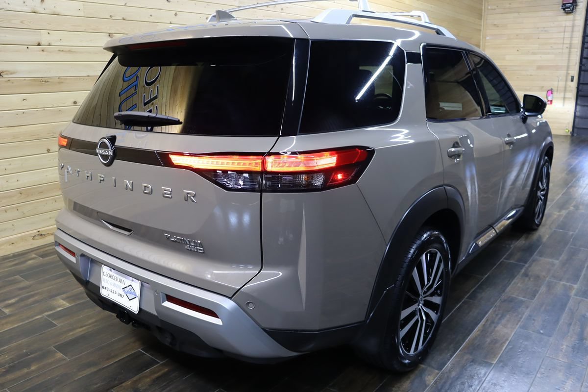 Used 2024 Nissan Pathfinder Platinum w/ Cargo Package AWD/4WD image 5