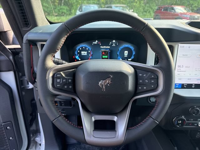 Used 2026 Ford Bronco Heritage Edition AWD/4WD image 12