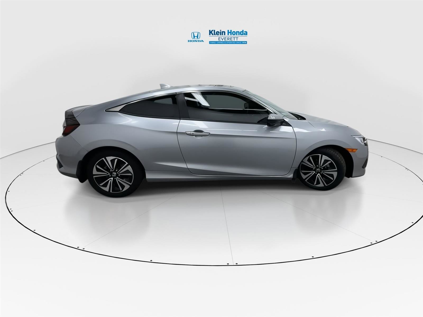 Used 2017 Honda Civic EX-L image 3