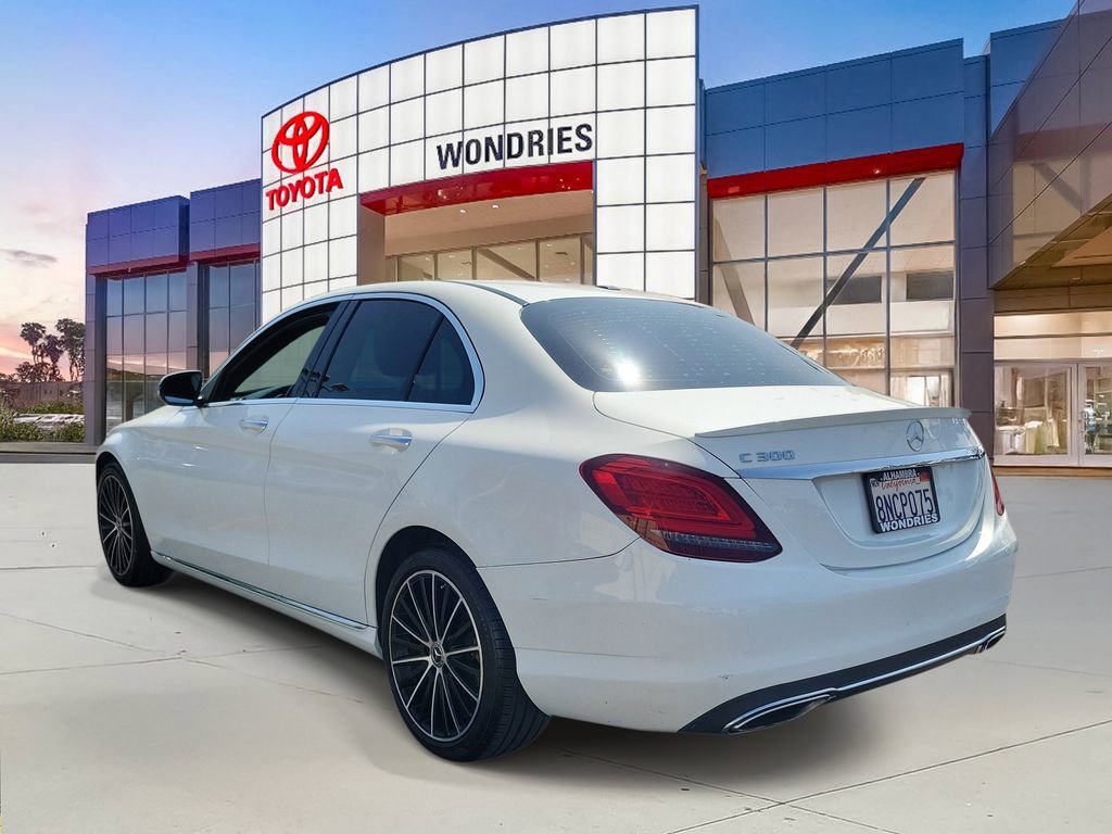 Used 2020 Mercedes-Benz C 300 Sedan image 3