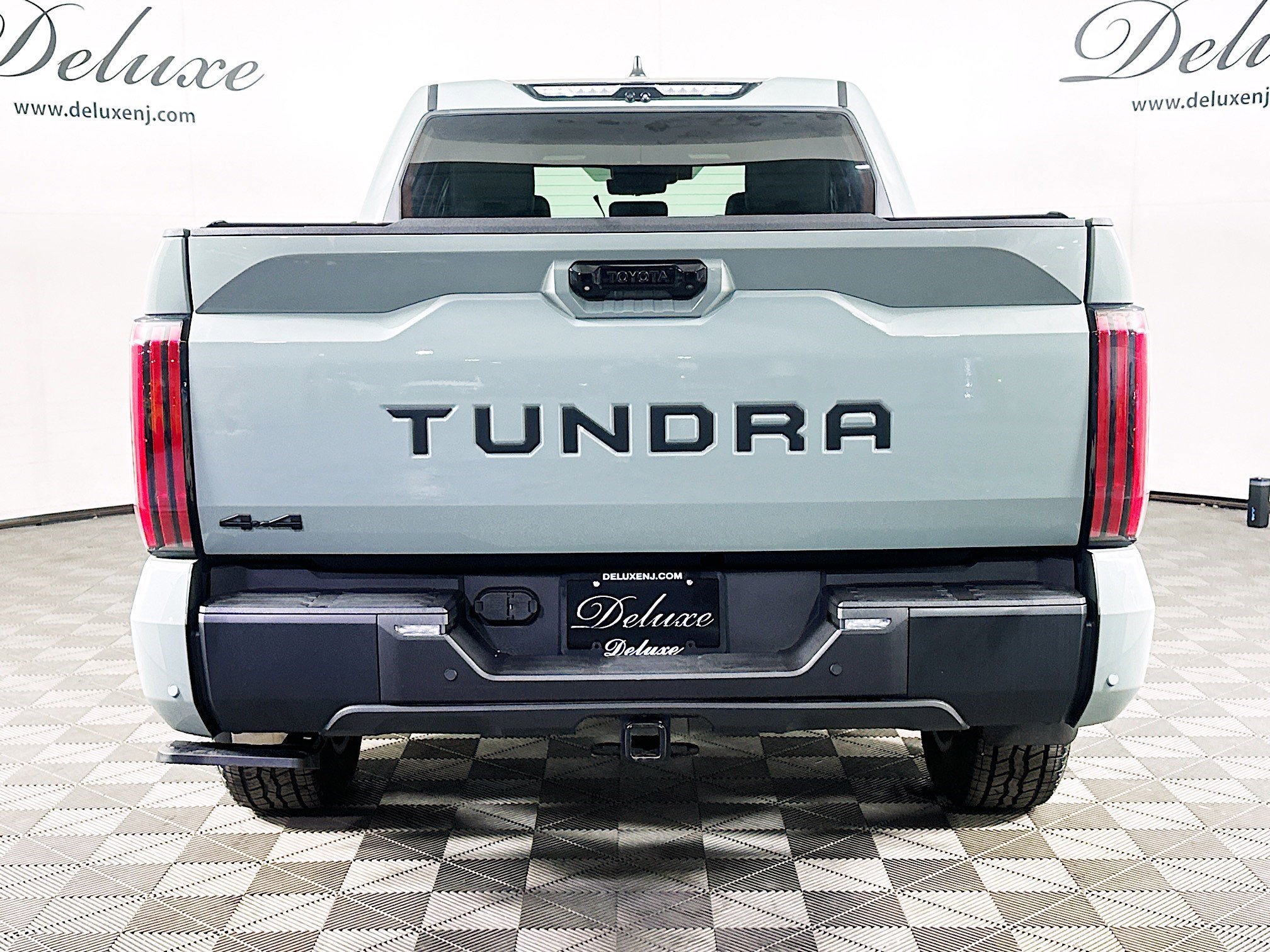 Used 2025 Toyota Tundra Limited w/ TRD Off-Road Package AWD/4WD image 5