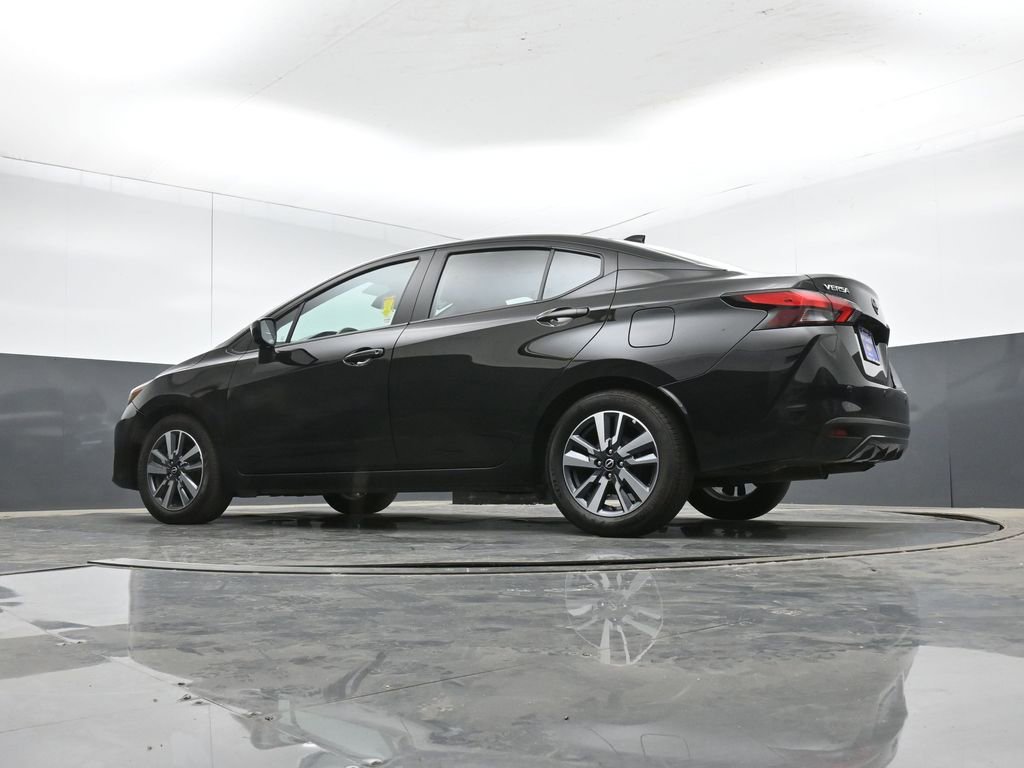 Used 2025 Nissan Versa SV image 35