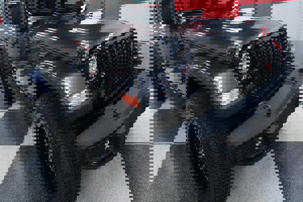 Used 2022 Jeep Gladiator Sport image 33