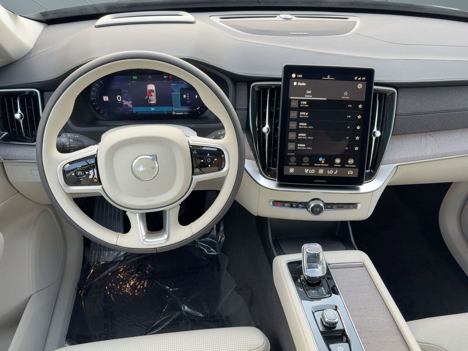 New 2026 Volvo XC90 B6 Ultra image 28