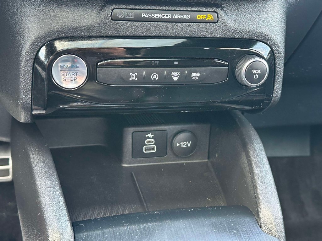 Certified 2024 Ford Escape ST-Line w/ Tech Pack #1 AWD/4WD image 21
