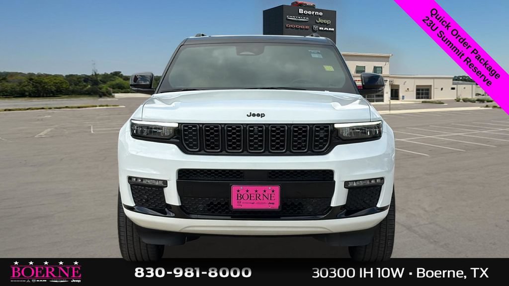Used 2025 Jeep Grand Cherokee L Summit AWD/4WD image 8