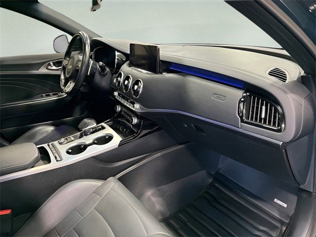 Used 2023 Kia Stinger GT2 image 13