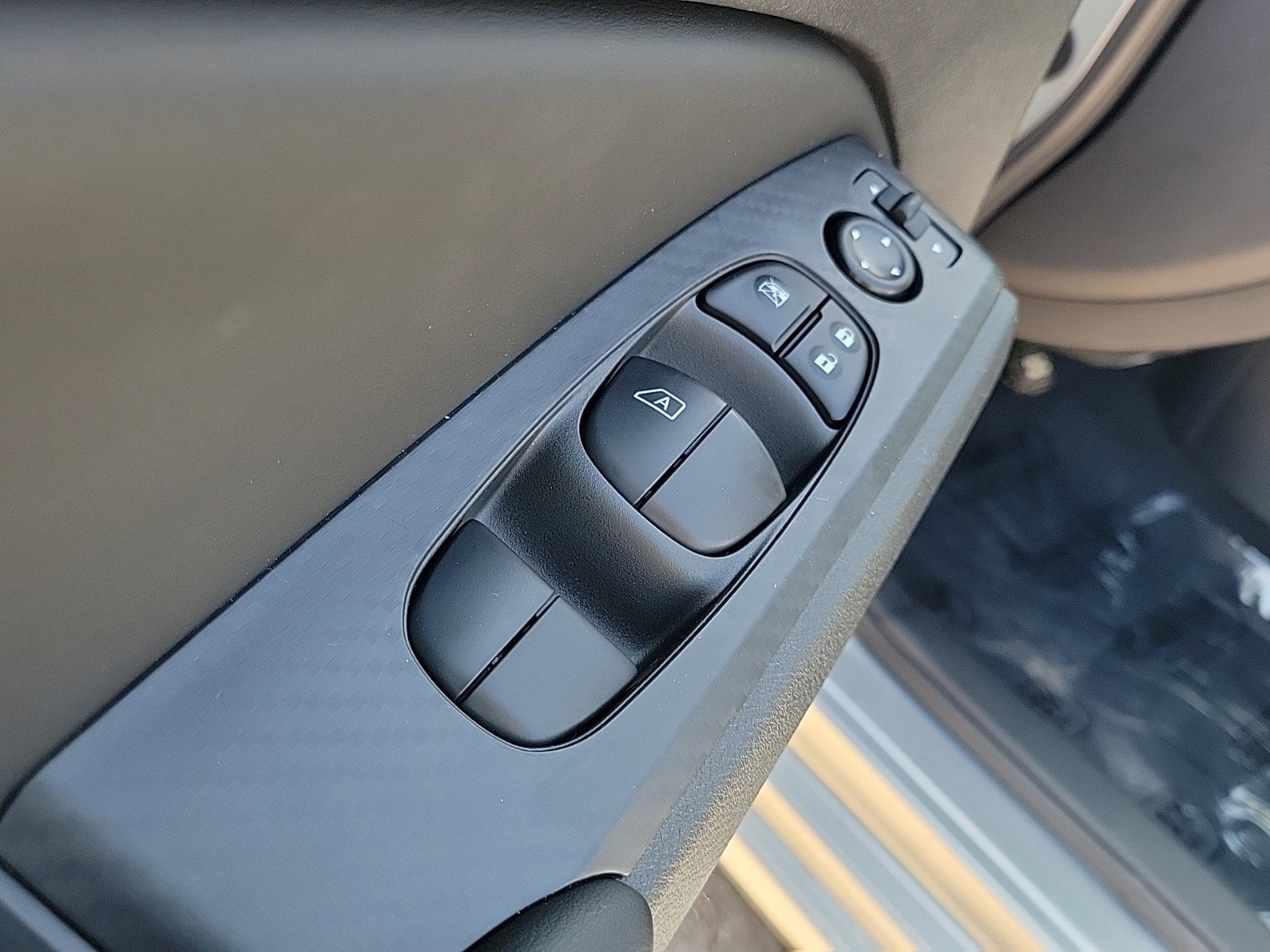 New 2025 Nissan Altima 2.5 S image 17