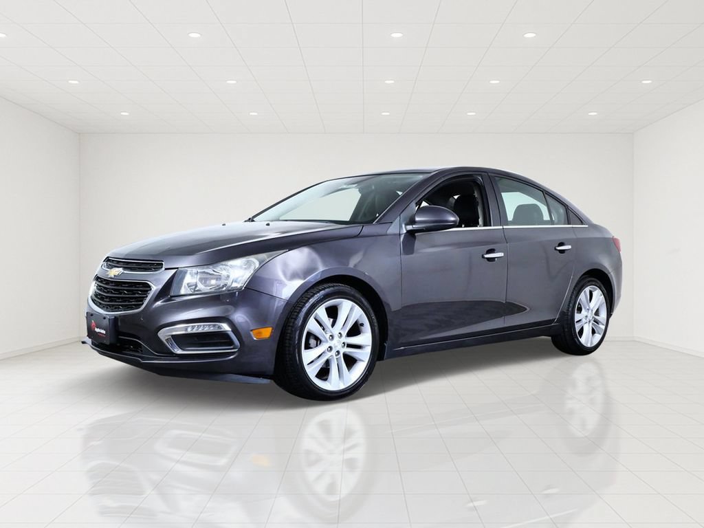 Used 2015 Chevrolet Cruze LTZ FWD image 2