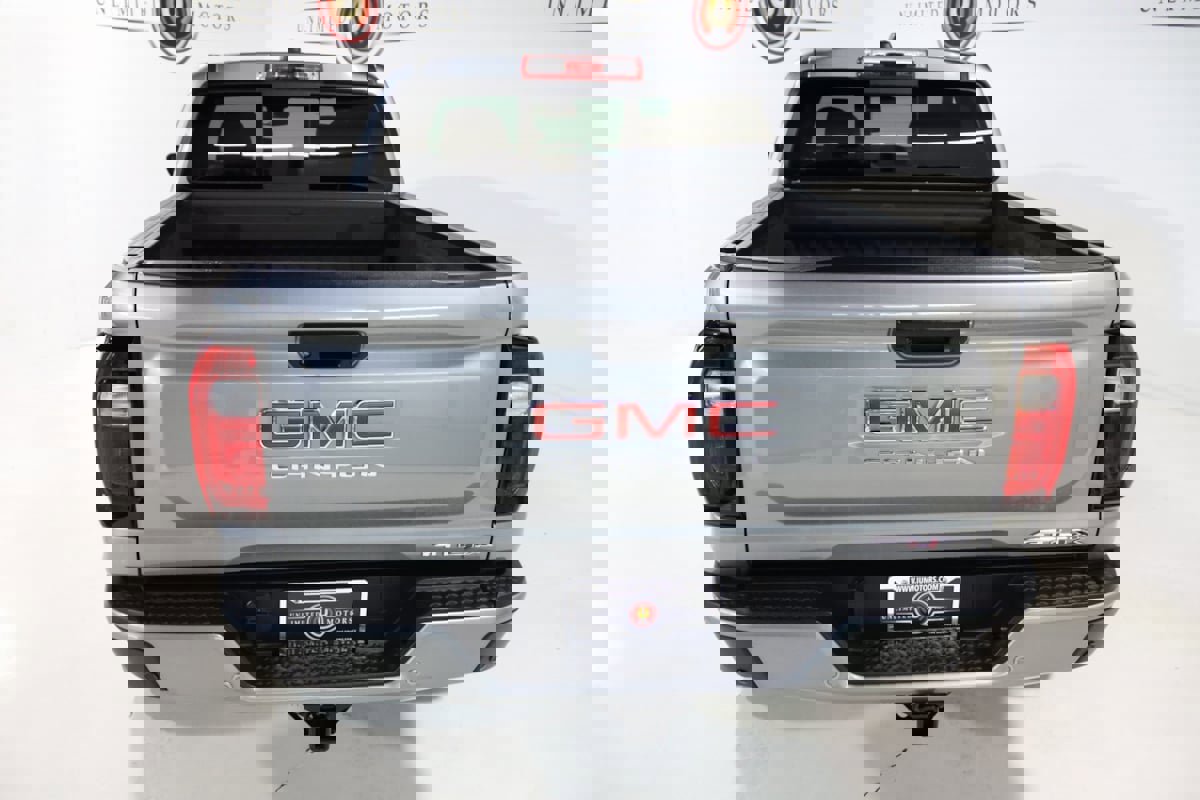 Used 2023 GMC Canyon AT4X image 38