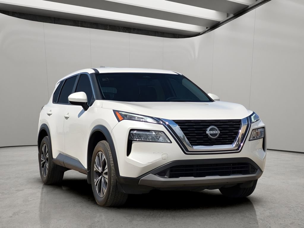 Used 2023 Nissan Rogue SV image 6