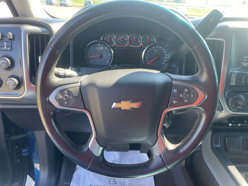 Used 2018 Chevrolet Silverado 1500 LT w/ Texas Edition image 28