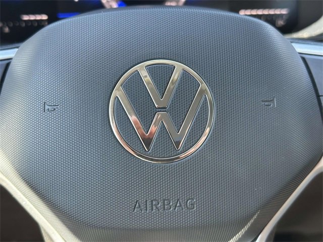 Certified 2022 Volkswagen Taos SE image 20