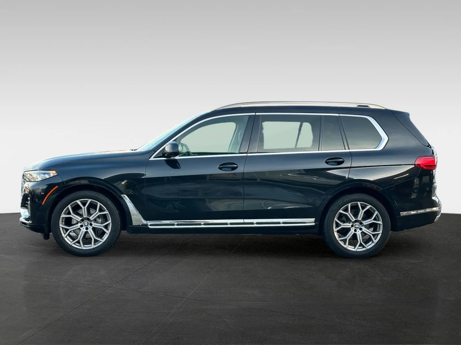 Used 2019 BMW X7 xDrive40i w/ Premium Package image 4