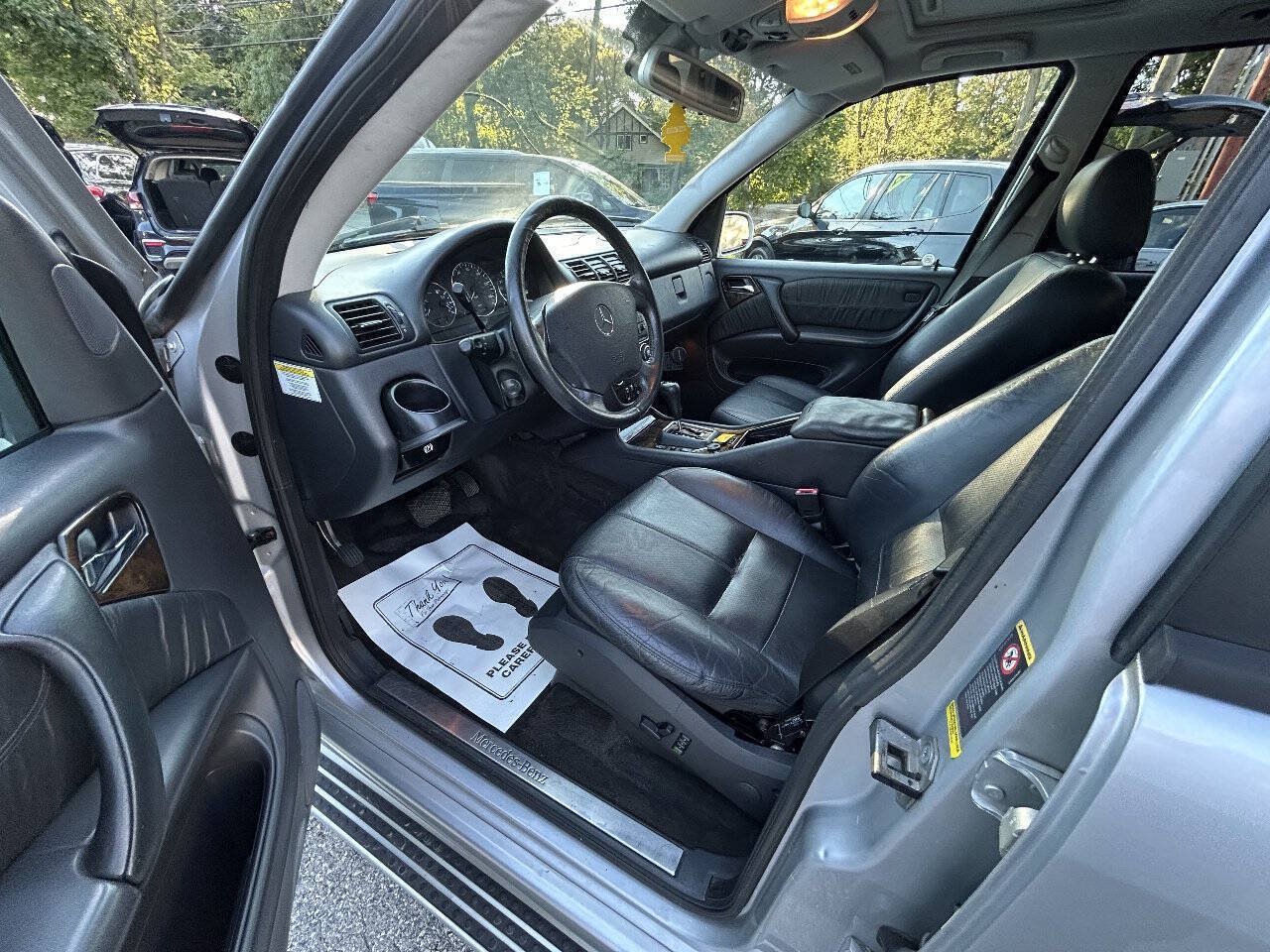 Used 2005 Mercedes-Benz ML 500 4MATIC image 6
