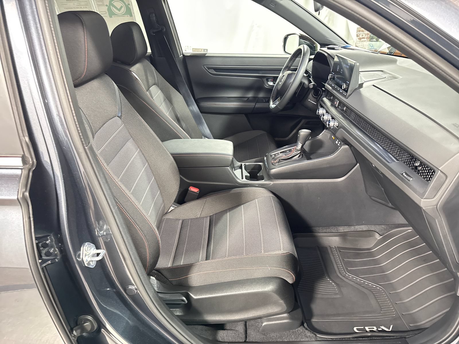 Used 2024 Honda CR-V Sport image 29