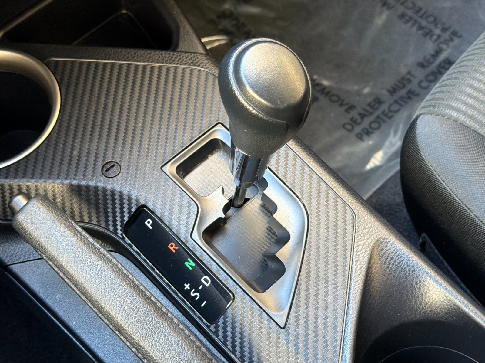 Used 2015 Toyota RAV4 LE FWD image 27