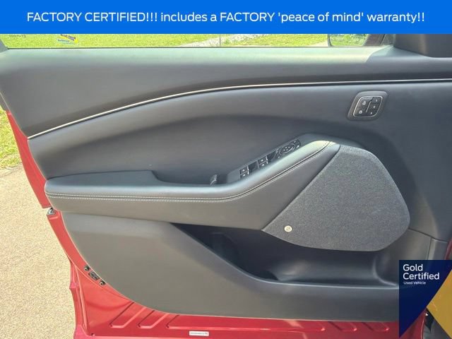 Used 2022 Ford Mustang Mach-E Premium AWD/4WD image 31