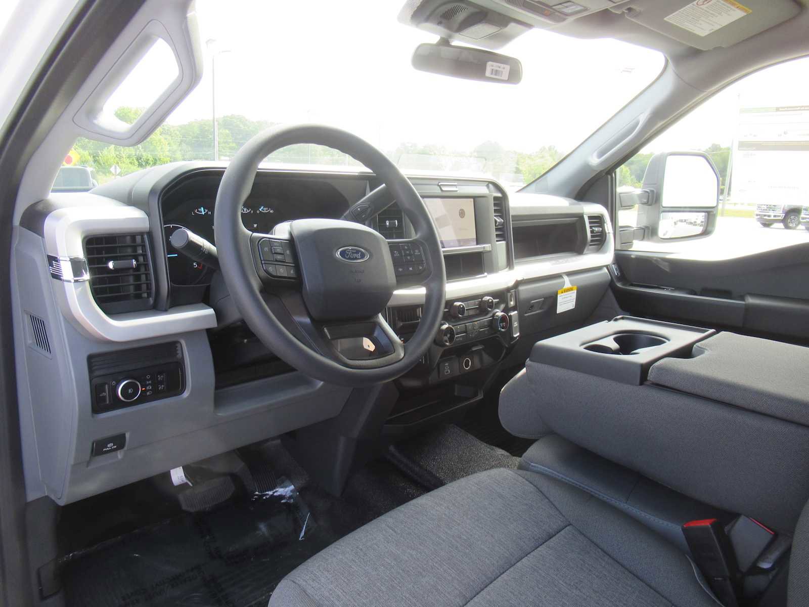 New 2026 Ford F350 XL w/ XL Off-Road Package image 19