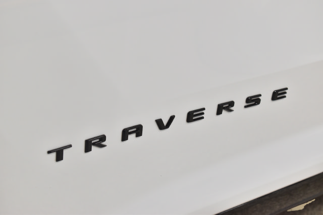 Used 2024 Chevrolet Traverse RS w/ LPO, Floor Liner Package AWD/4WD image 39