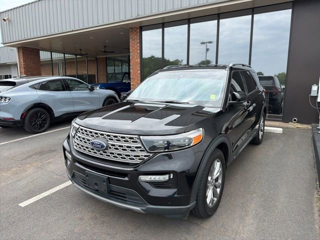 Used 2022 Ford Explorer Limited RWD image 1