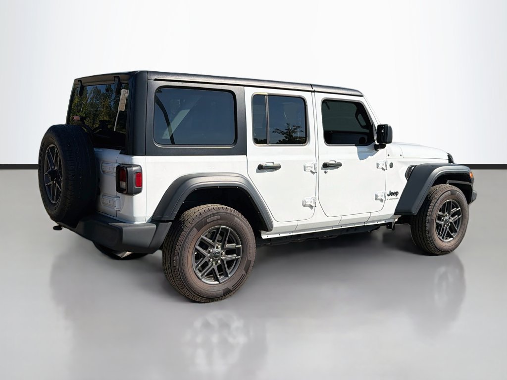 Used 2024 Jeep Wrangler Unlimited Sport AWD/4WD image 5