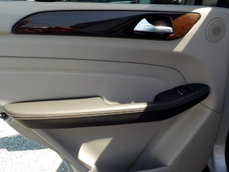 Used 2012 Mercedes-Benz ML 350 4MATIC image 17