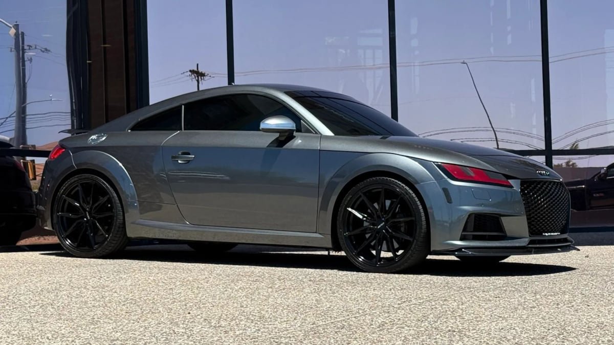 Used 2017 Audi TTS 2.0T Coupe w/ Technology Package AWD/4WD image 16